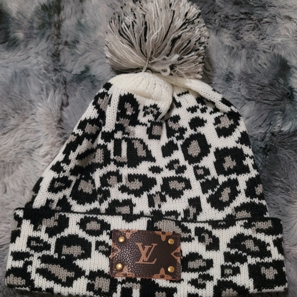 Leopard LV beanie